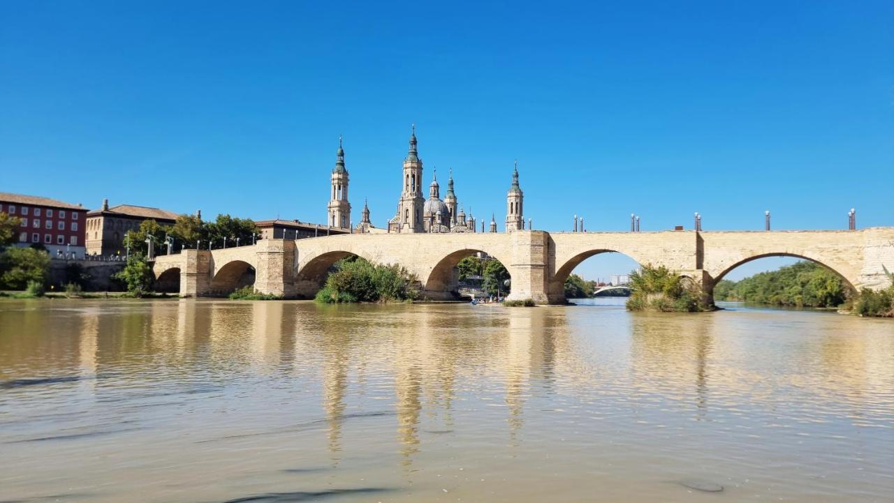 Apartamentos Zaragoza 3000 Kültér fotó