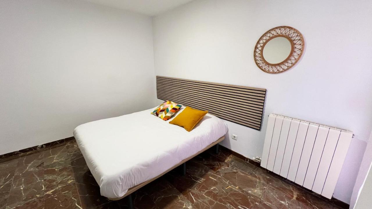 Apartamentos Zaragoza 3000 Kültér fotó