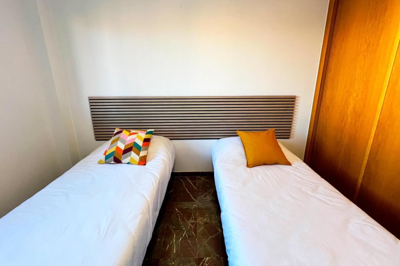 Apartamentos Zaragoza 3000 Kültér fotó